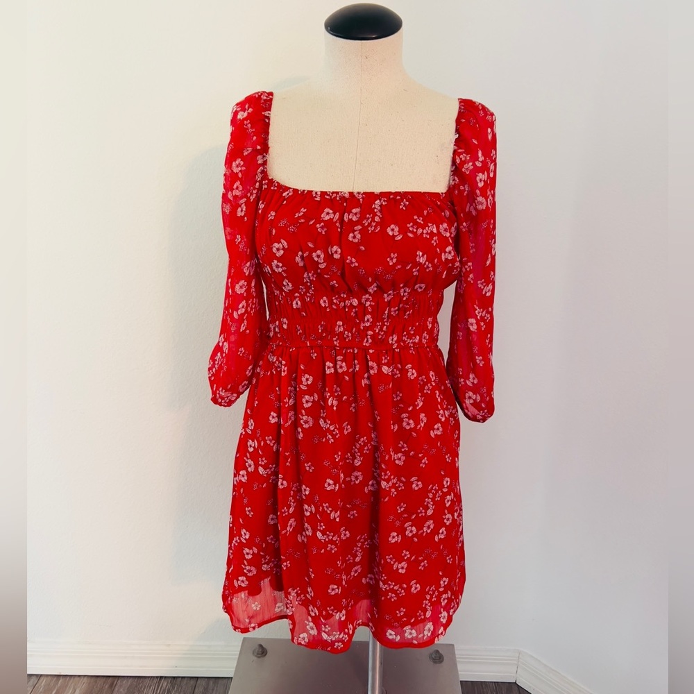 Red Floral puff sleeve midi